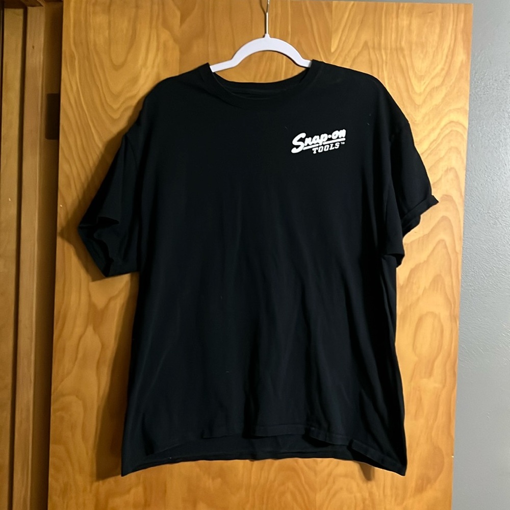 Snap On Black Tee size med  Hardly wore